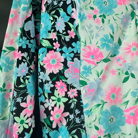 Celebrity Pink Rashguard Pink and Blue Swimwear - Picture 3 of 4